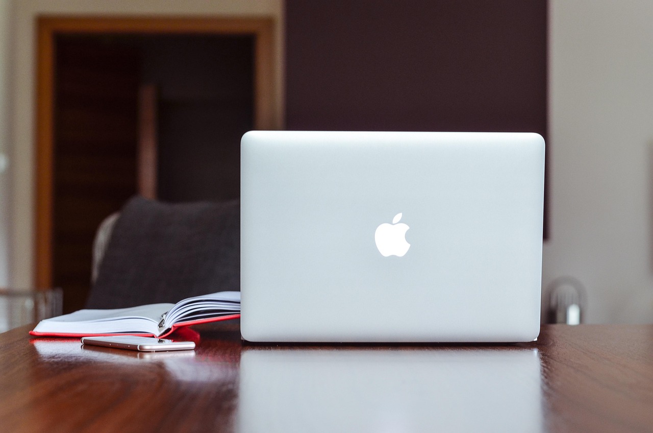 How New Technology Trends Could Transform Work Communication and Education